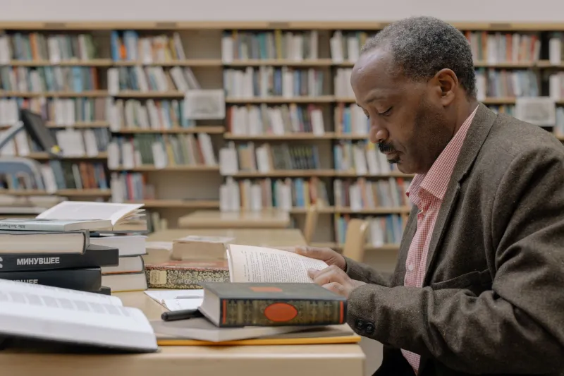 Lunch Break Genius: The Self-Taught Inventor Who Read His Way to Dozens of Patents